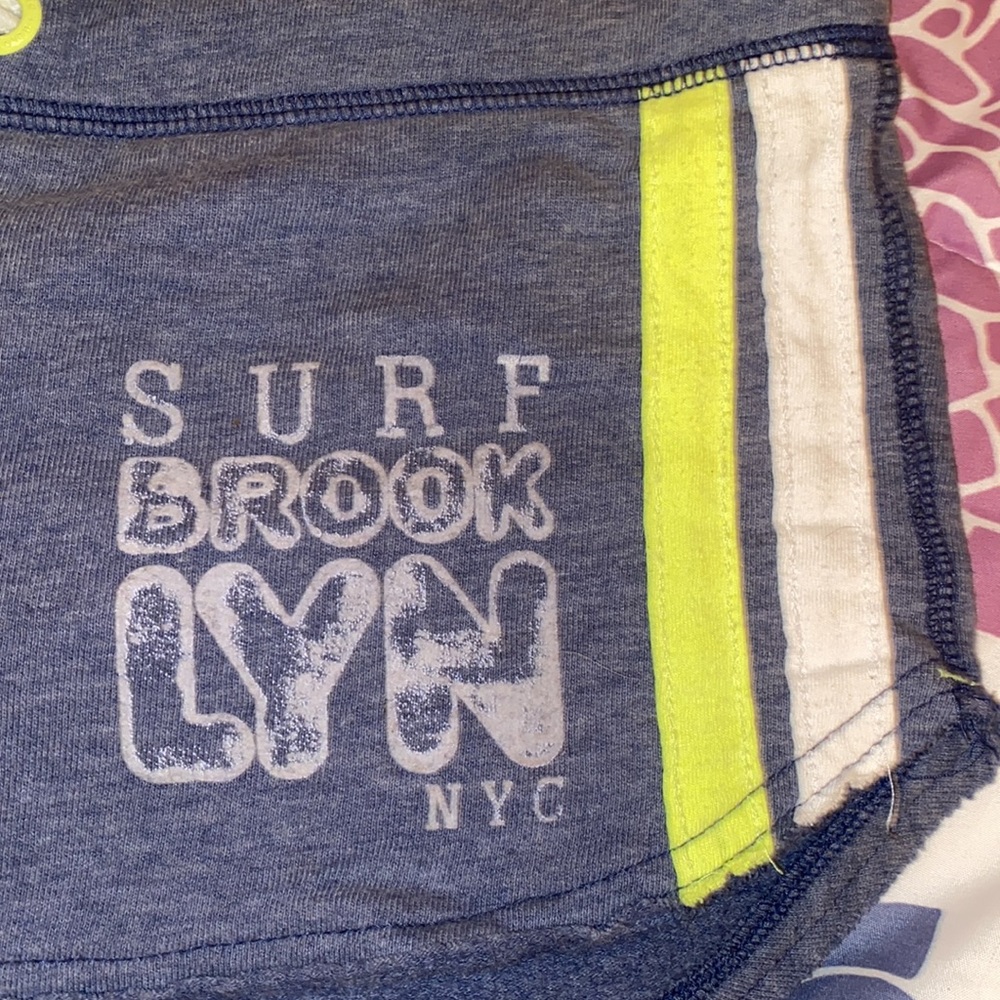 Comfy Lounge Short-Shorts - Picture 3 of 4